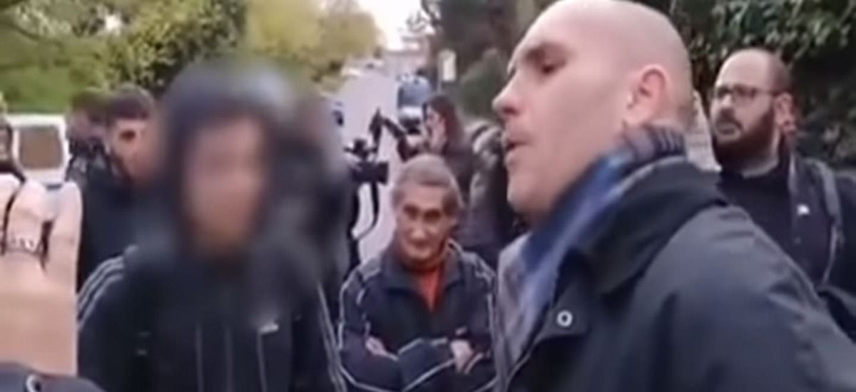 Ο 15χρονος Σιμόνε που στάθηκε απέναντι στους φασίστες