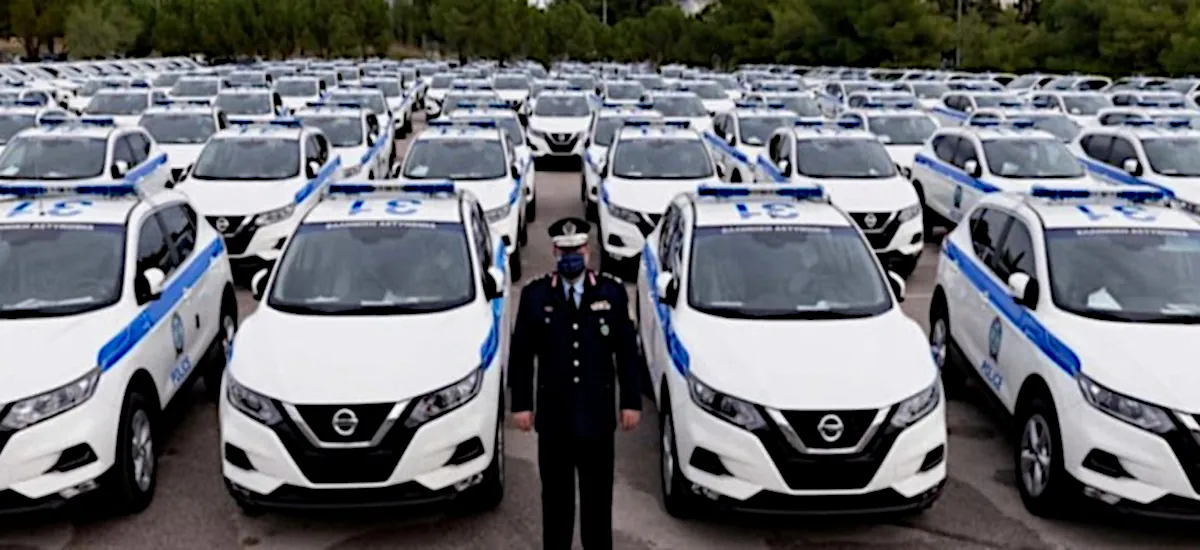 Αγοράζουν νέα περιπολικά ενώ ο πύρινος εφιάλτης συνεχίζεται