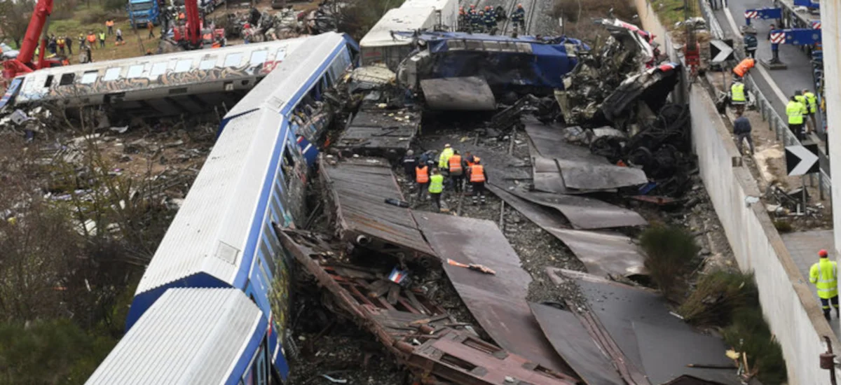 Οι αγρότες τήρησαν τον λόγο τους ενώ η ΕΛΑΣ έκλεισε το δρόμο σε συγγενείς θυμάτων