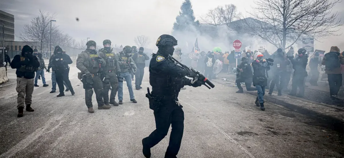 Οι εγκληματίες της ICE εκτελούν κόσμο στις ΗΠΑ