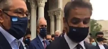 «Εγώ φταίω που σε βρίζει ο κόσμος;»