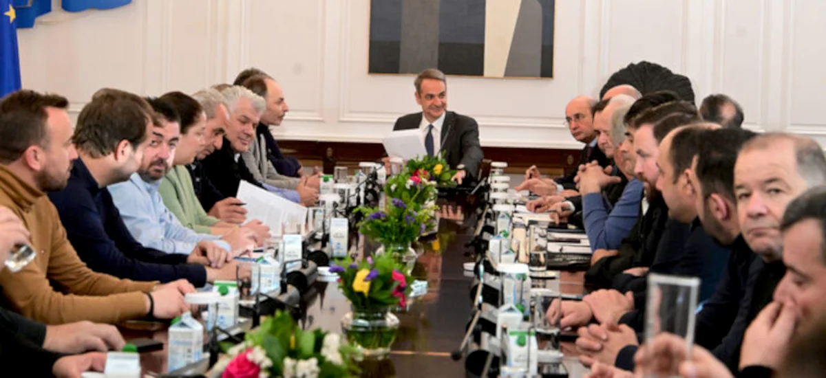 Ένας κι ένας οι «πρόθυμοι» που συναντήθηκαν με τον Μητσοτάκη