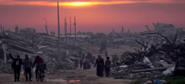 Το Ισραήλ σπέρνει τον όλεθρο: Νέες επιθέσεις σε Γάζα, Συρία, Λίβανο!