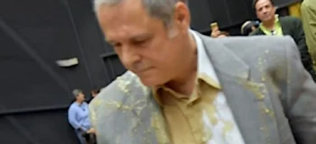 Κάποιος να αδειάσει επειγόντως το βόθρο