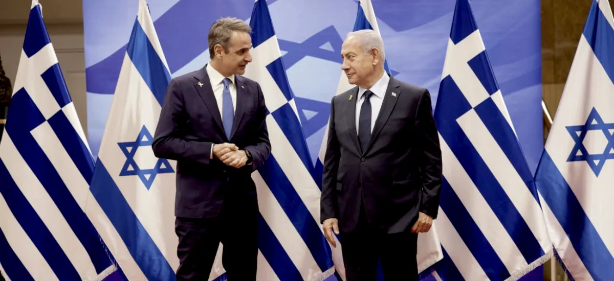 Ο καθένας με τους φίλους του (και τους εχθρούς του)