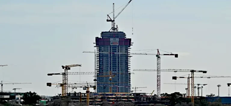 Νεκρός εργαζόμενος ύστερα από συνεχόμενα, εξαντλητικά ωράρια!