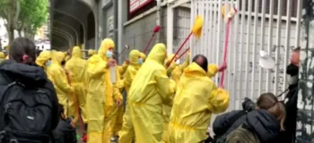 Οπαδοί της Ράγιο απολύμαναν το γήπεδό τους