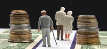 Πανηγυρίζουν για 250 ευρώ ενώ έχουν κόψει συντάξεις δισεκατομμυρίων