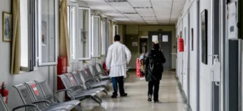 Σέρνουν ψυχιάτρους στον ανακριτή μετά από μήνυση αστυνομικών