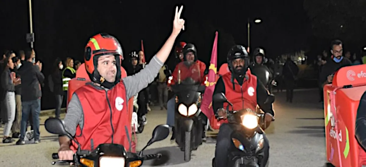Στους εκβιασμούς και τις απειλές, οι ντελιβεράδες βγαίνουν νικητές