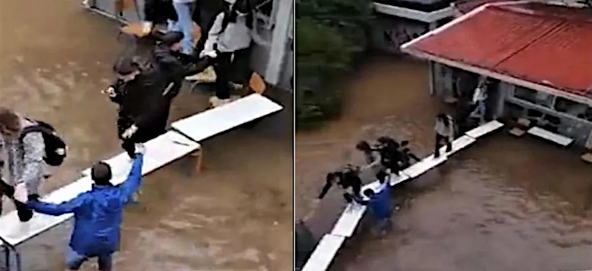 Θρανιογέφυρες (της Λιάνας Κανέλλη)