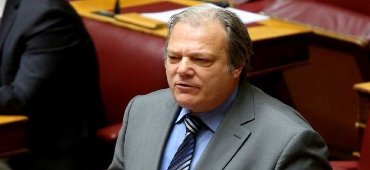 «Κατά» της άρσης ασυλίας του ομοφοβικού Κατσίκη όλοι πλην ΚΚΕ