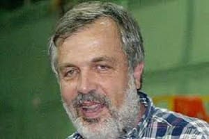 «Μα είναι να γελάει κανείς»
