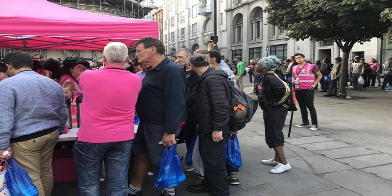 Μ. Βρετανία: «Τώρα πεινάνε κι όσοι εργάζονται...»