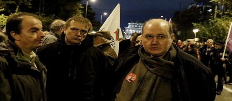 Άγριο κράξιμο διαδηλωτών κατά του μπλοκ του ΣΥΡΙΖΑ