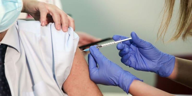 Αναβάλλονται προγραμματισμένοι εμβολιασμοί σε δεκάδες νοσοκομεία της χώρας