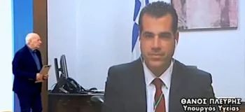 Για το κλείσιμο των εμβολιαστικών κέντρων
