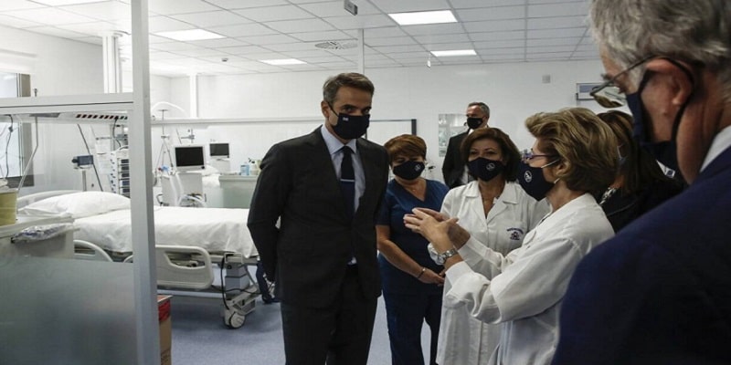 Εγκαίνια σε κρεβάτια ΜΕΘ με... δανεικό προσωπικό