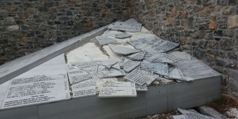 Εν ενεργεία στρατιωτικός ο δράστης του βανδαλισμού μνημείου του ΚΚΕ στην Τρίπολη