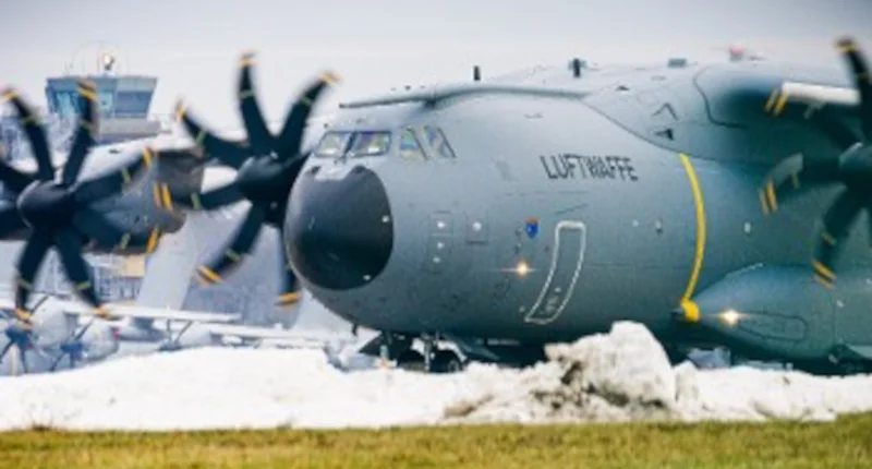 Ευρωπαϊκά στρατεύματα φτάνουν στη Γροιλανδία για να «πειστούν» οι ΗΠΑ