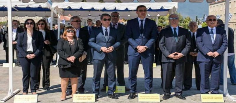 Η «προοδευτική συμμαχία» του Σύριζα τώρα και σε άλμπουμ