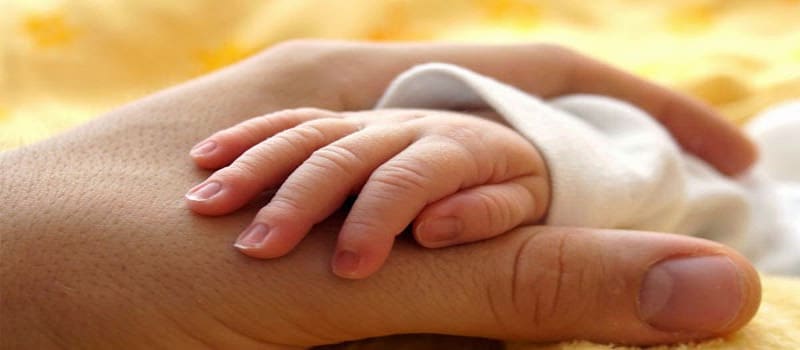 Η γέννηση μωρού χωρίς πρόσωπο συνταράσσει την Πορτογαλία