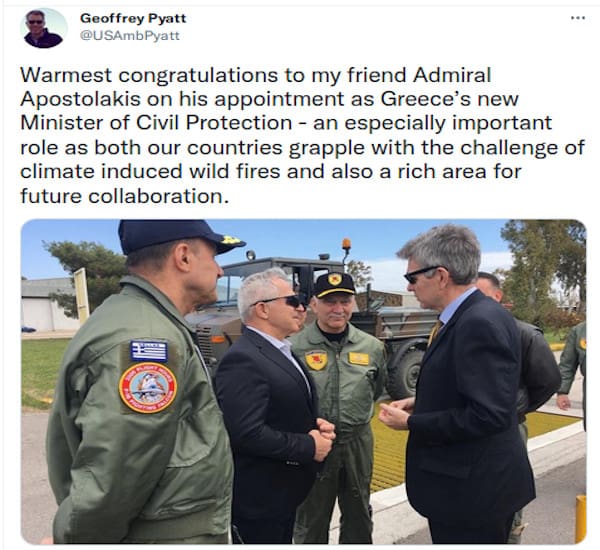 Η δικομματική αντιπαράθεση του τίποτα