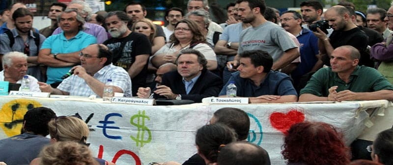 Η επανάσταση «χύμα» και το ακίνητο κίνημα