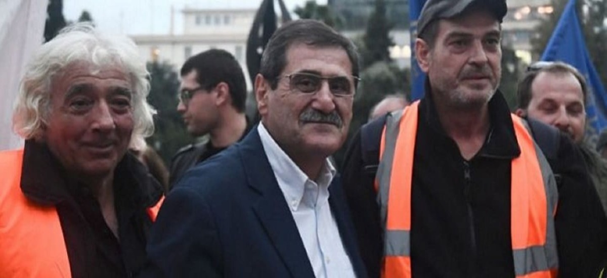 Θέλεις 13ο και 14ο μισθό; Κάντο όπως η «Λαϊκή Συσπείρωση»