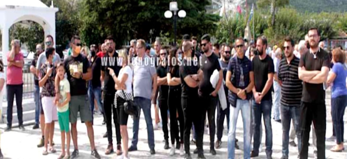 Και φασίστες και βούρλα