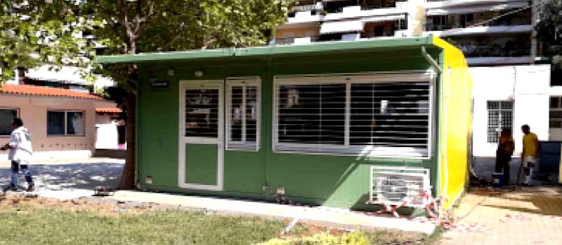 Καισαριανή: Σε τέτοια πολύχρωμα τσίγγινα κουτιά θα στεγάσουν νήπια
