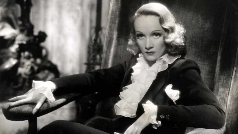 Μάρλεν Ντίτριχ: «Ο φασισμός δεν γεννιέται σε γραφεία, γεννιέται στη σιωπή!»