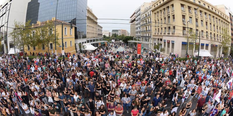Μαζική απεργιακή απάντηση ενάντια στο πολυνομοσχέδιο - έκτρωμα