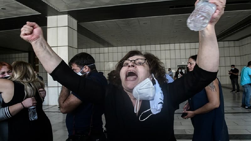 Μύρισε το σκοτάδι