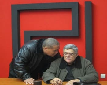 Κλείνει τη ναζιστοφυλλάδα ο φυρερίσκος