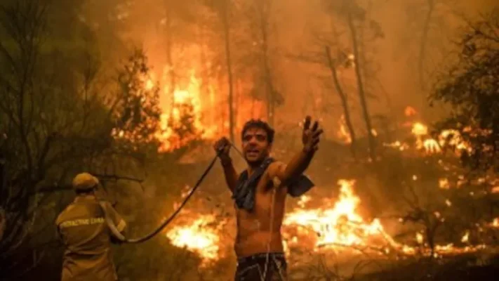 «Ναι, αλλά και στην Ισπανία καίγεται ο τόπος...»