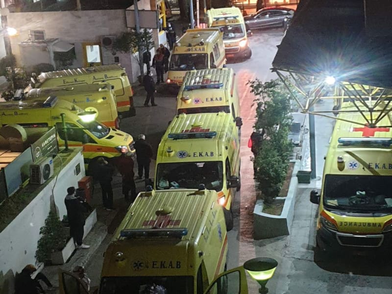 «Μην ξανακούσω χειροκροτήματα για ήρωες!» Μια μαρτυρία - γροθιά στο στομάχι