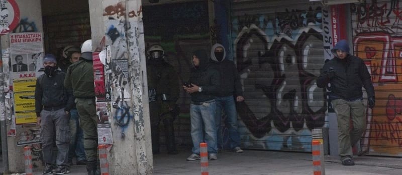 Ο Άρης κι ο Τσε γιατί ποτέ δεν φόρεσαν κουκούλα;