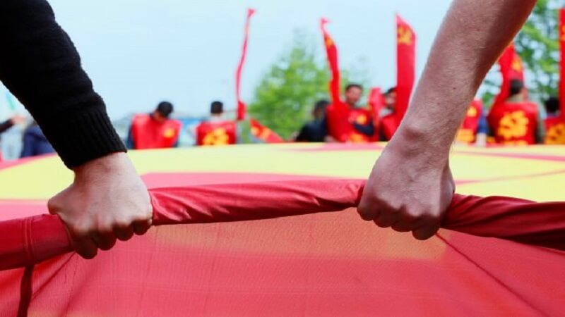 Ο Ερντογάν απαγόρευσε εκδήλωση για τα 100 χρόνια του ΚΚ Τουρκίας κι αυτό απαντά με άλλες 500