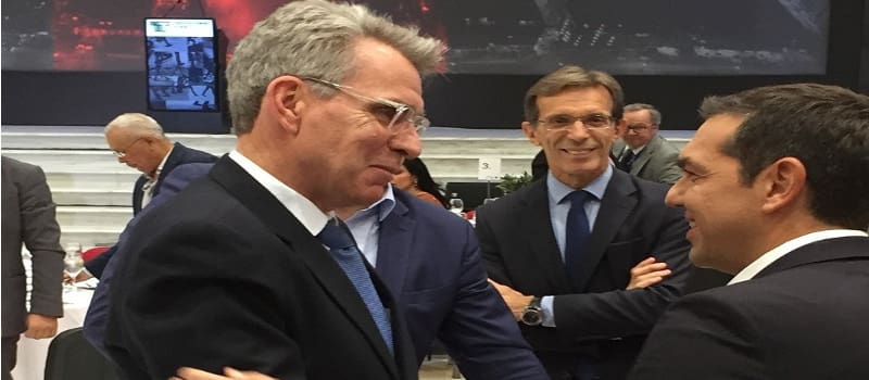 Ο Τζέφρυ Πάιατ σε ρόλο γυριστρούλας
