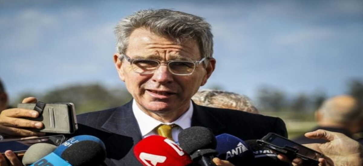 Ο Τζέφρυ Πάιατ σε ρόλο γυριστρούλας