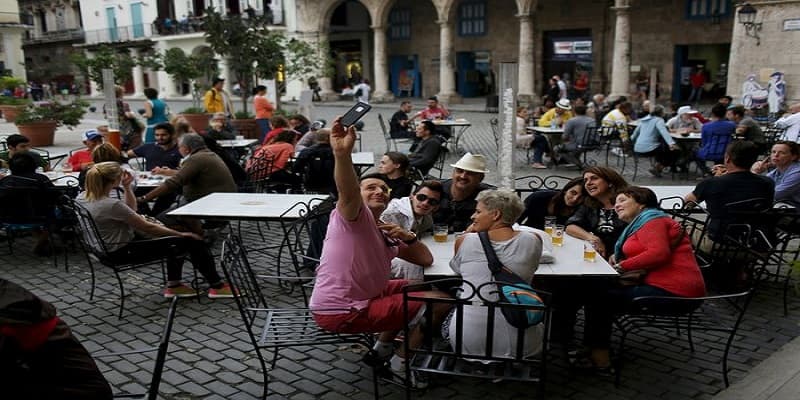 Ο Τραμπ απαγόρευσε να επισκέπτονται την Κούβα αμερικανοί πολίτες!