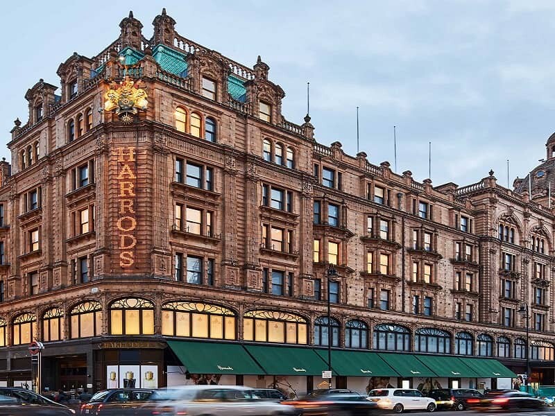 Ο Τσιτσιπάς ονειρεύεται Harrods και το Twitter «βράζει»