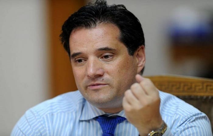 Ο κύριος του «πώς θα ζήσουν οι τράπεζες;» σε νέες αθλιότητες