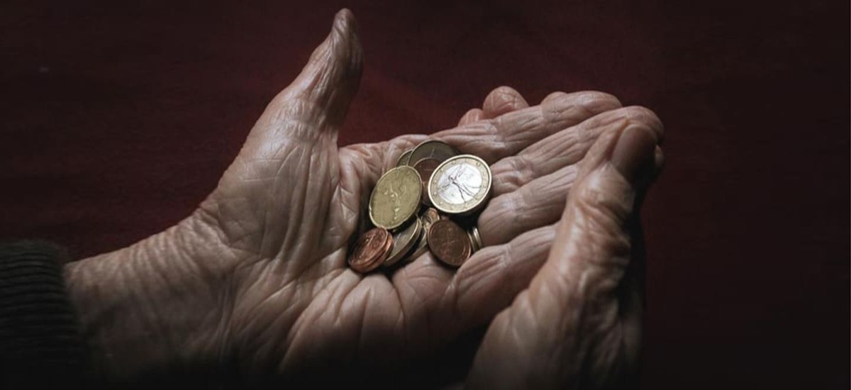 Οι μισοί συνταξιούχοι στη Γερμανία ζούνε κάτω από το όριο της φτώχειας