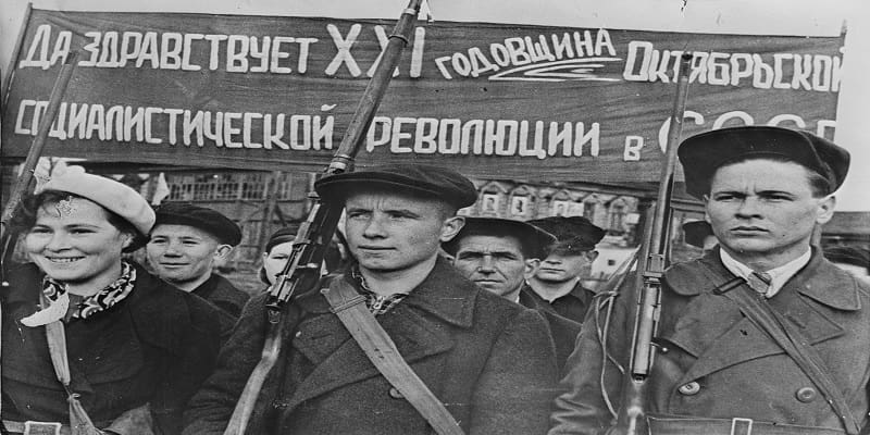 Οι προϋποθέσεις της σοσιαλιστικής επανάστασης - Επίλογος