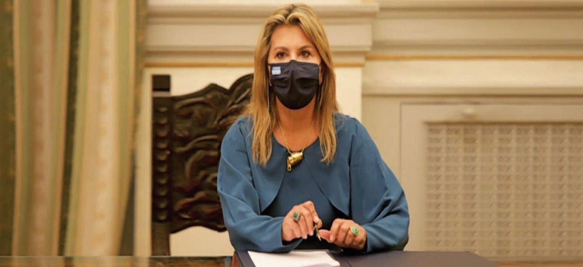 Πάλι καλά που δεν χρειάστηκε παρέμβαση του «σωτήρα» πρωθυπουργού