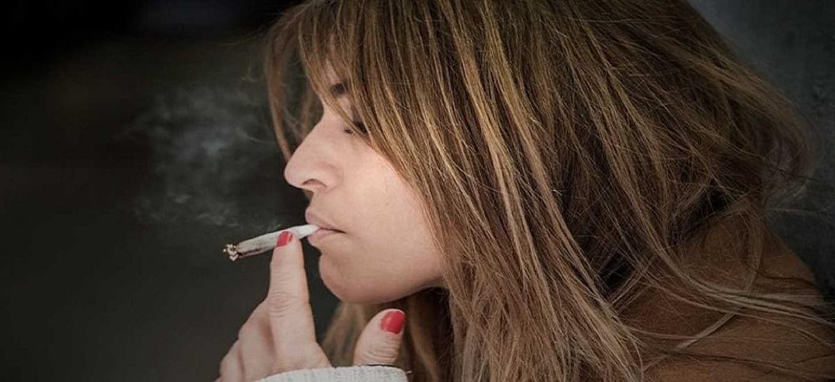 Πιο επιβλαβής η κάνναβη για τον εγκέφαλο από το αλκοόλ