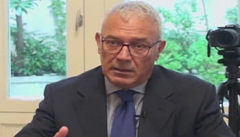 Πρόεδρος ΣΕΒ: Φορολογήστε τους εργάτες όχι τους καπιτάλες