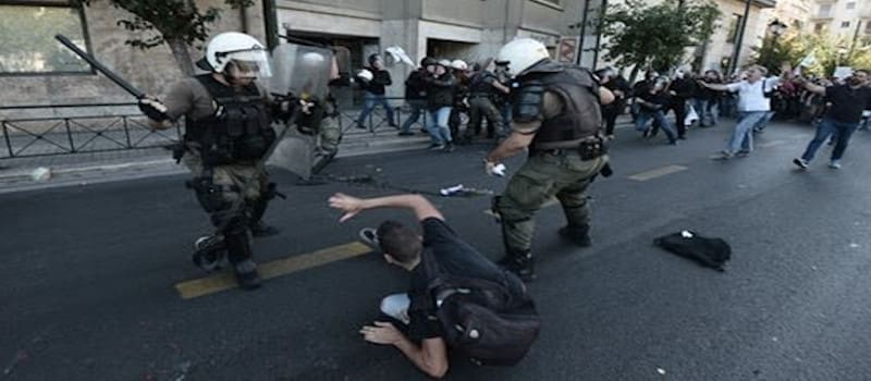Ρουφιανάκο για αυτή την περίπτωση κανένα όνομα ξέρεις να μας πεις